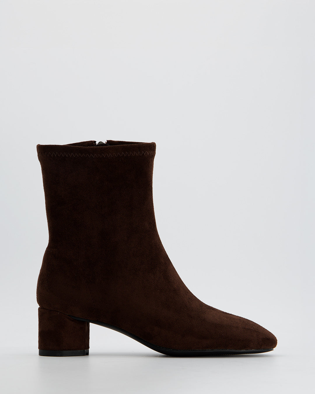 Botines de ante marrón con tacón bajo - Pei