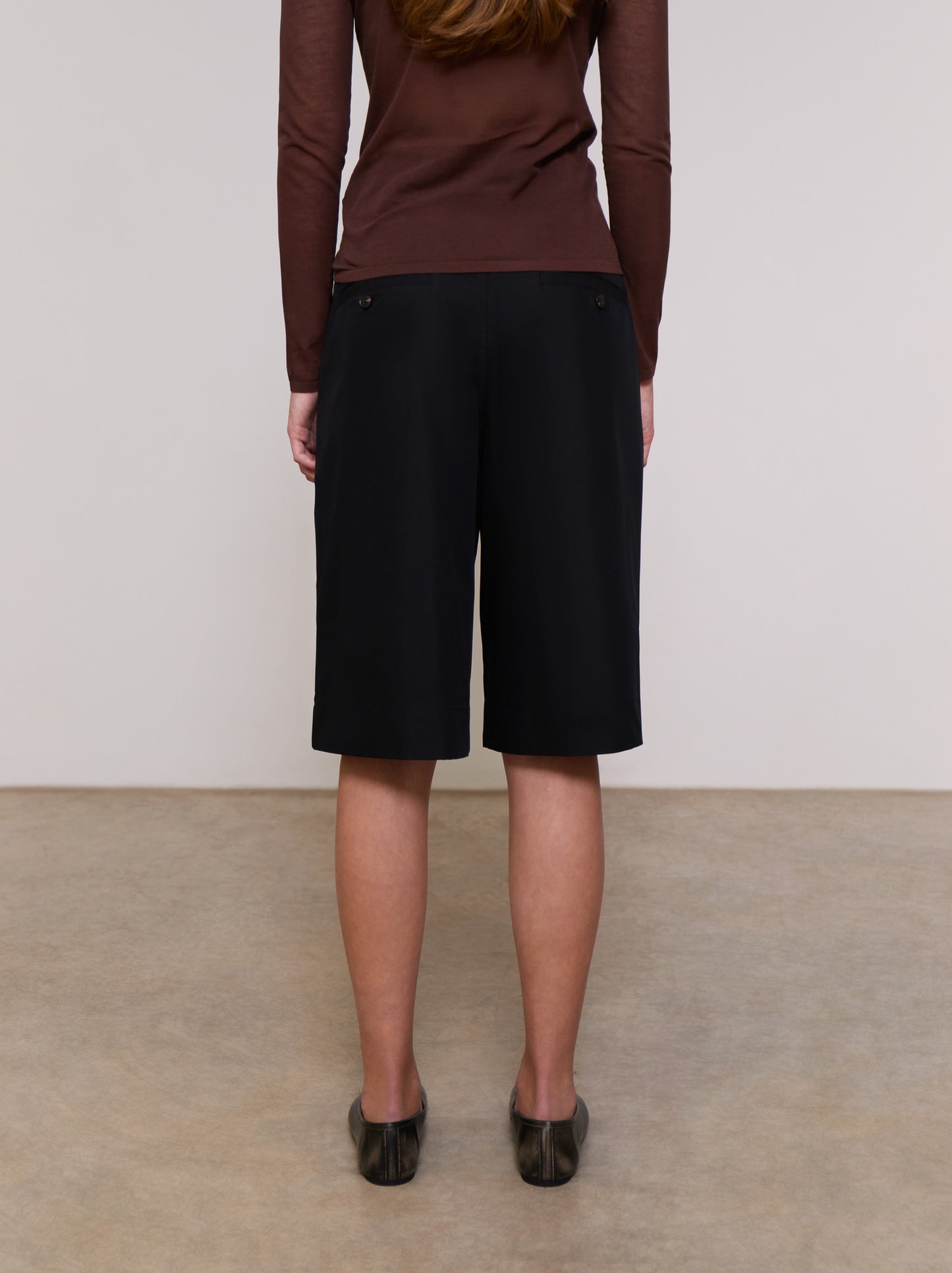 Long Bermuda shorts with clips - ULK Zinnia