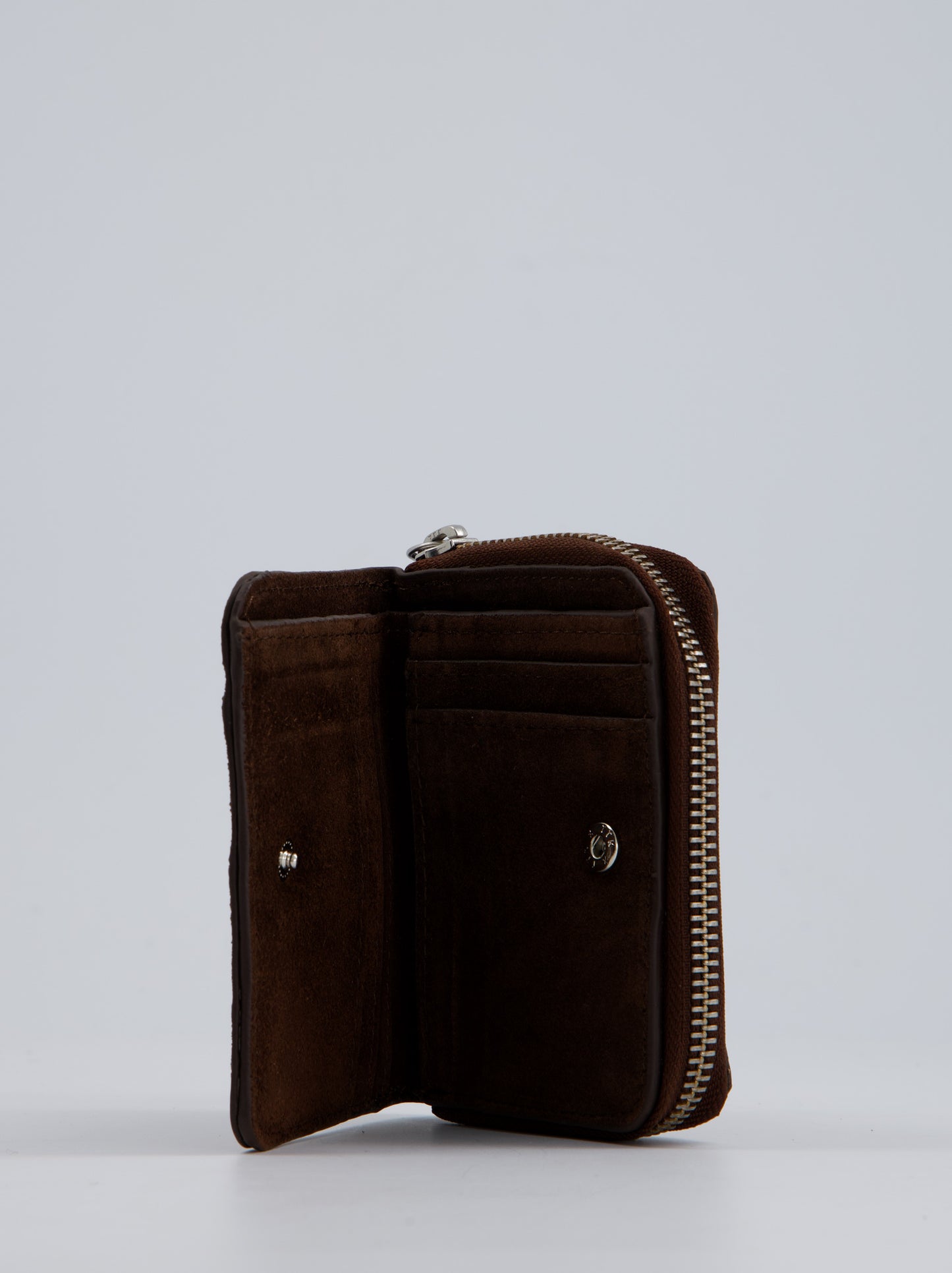 Cartera de ante con tachuelas - ULK Baly