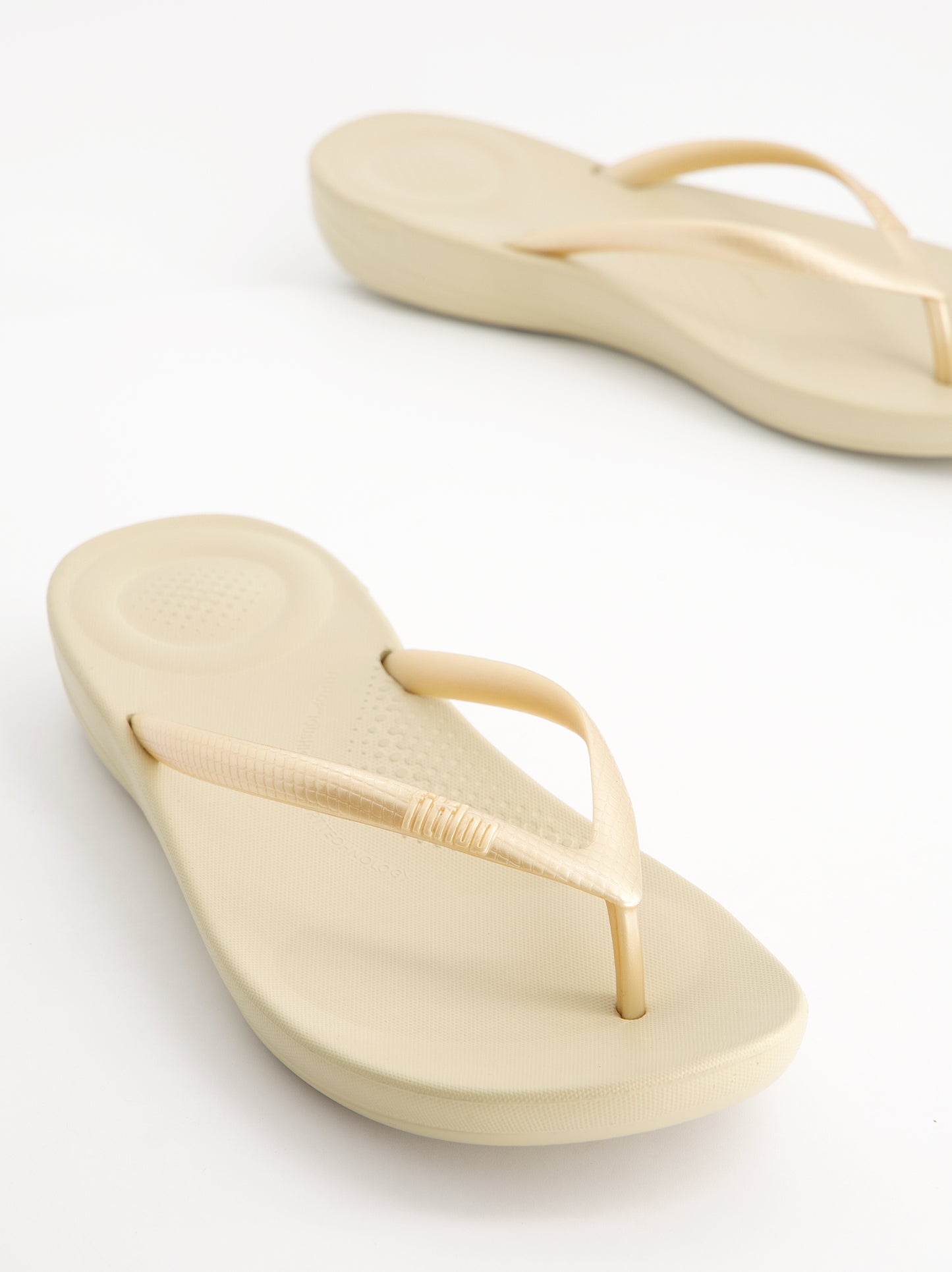 Chancla de dedo con suela ergonómica - Fitflop Iqushion