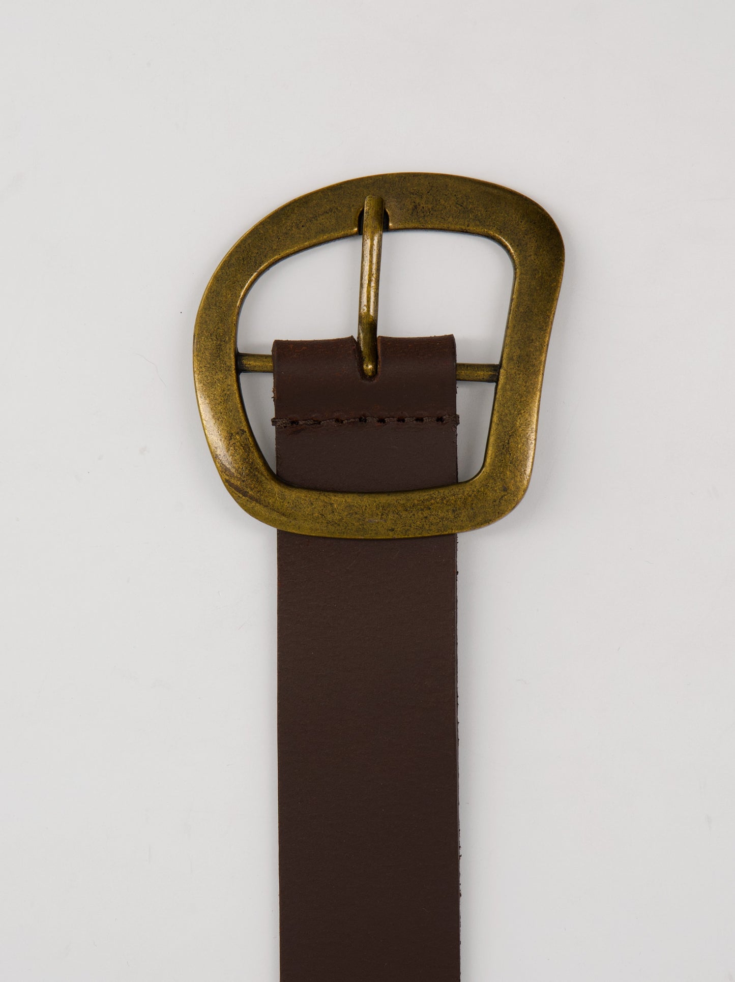 Leather belt with metal buckle - ULK Moon