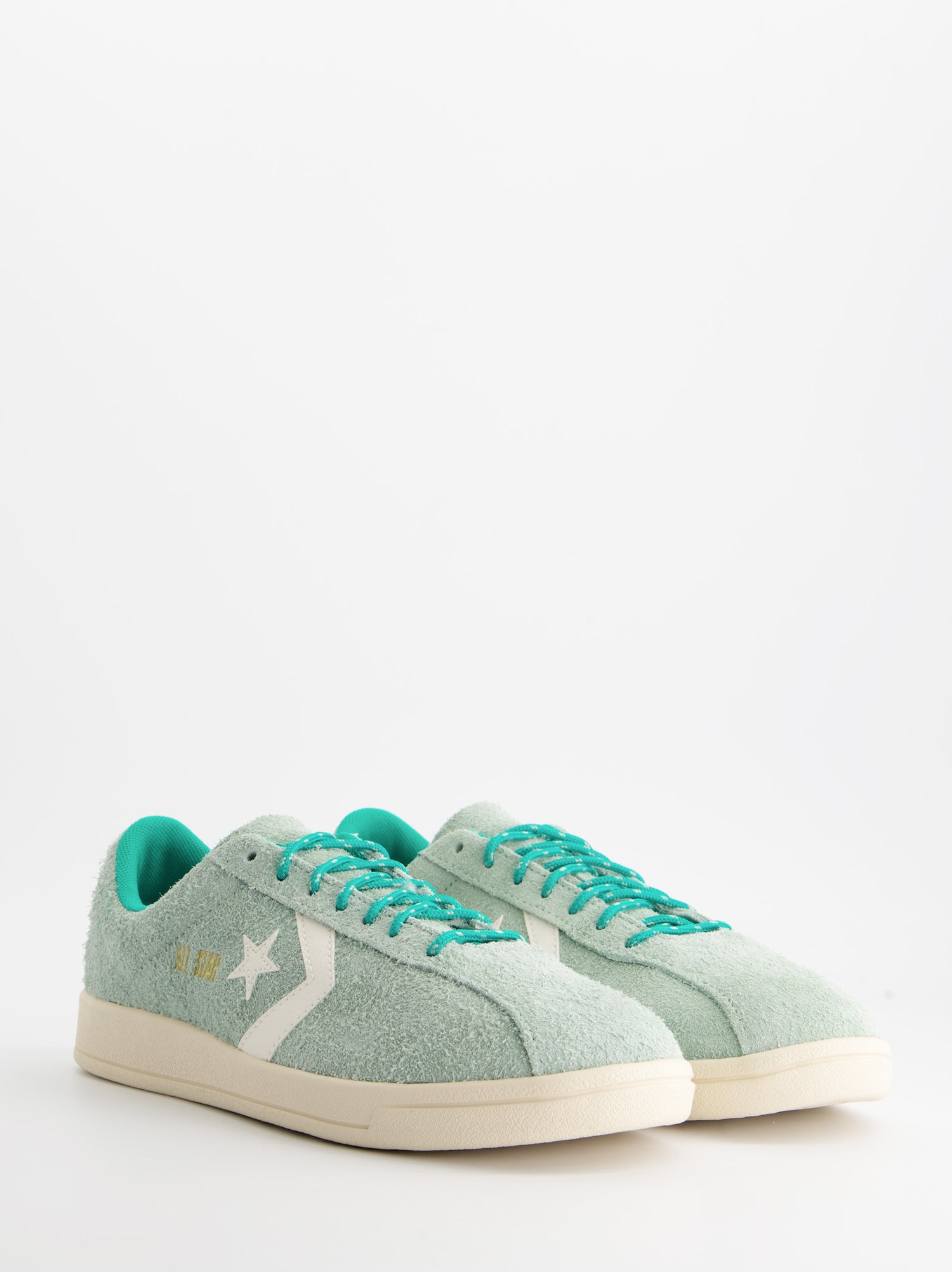 Converse Classic Trainer - Suede Trainers
