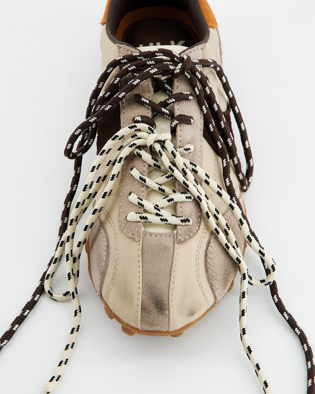 Sports shoe with double laces - Bingo