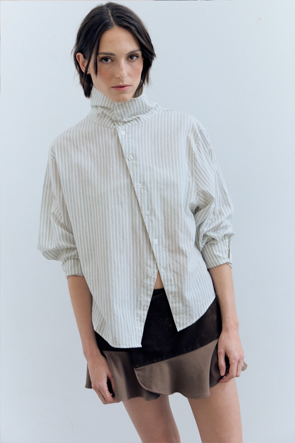 Camisa a rayas con botones asimétricos - Yani