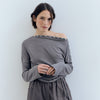 Top gris de manga larga con frunce lateral - Xiquet