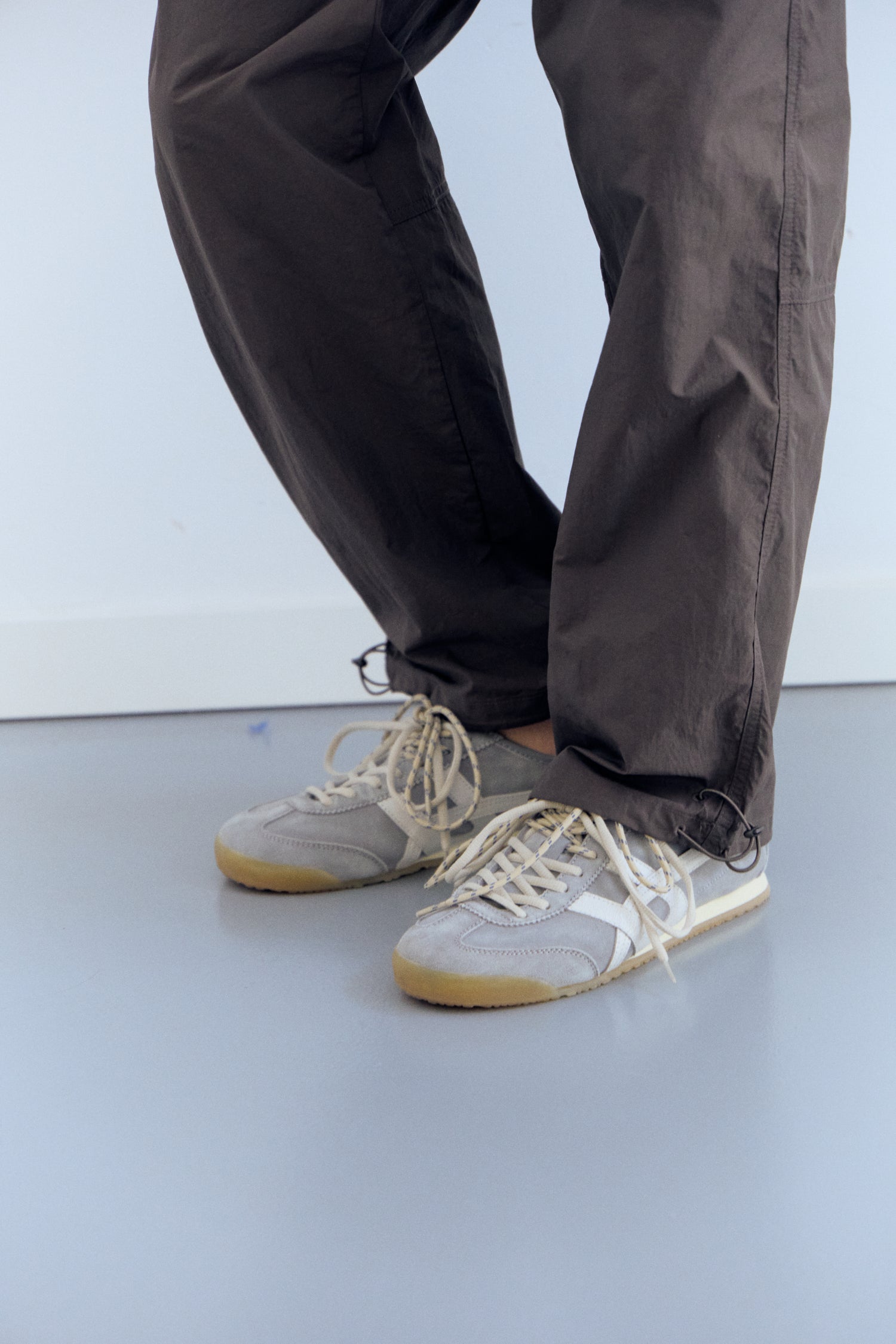 Men's Retro Suede Sneakers - Onyx