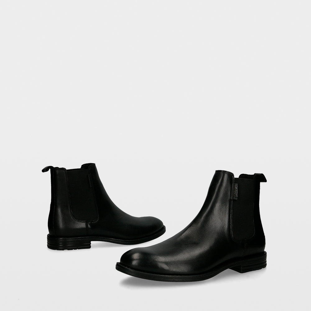 Essentials by Ulanka Delosrios - Chelsea Boot