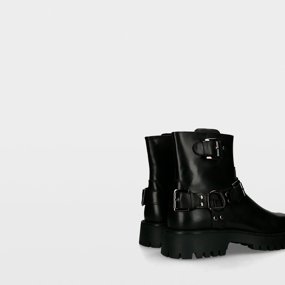 Essentials by Ulanka Striderbil - Biker ankle boots