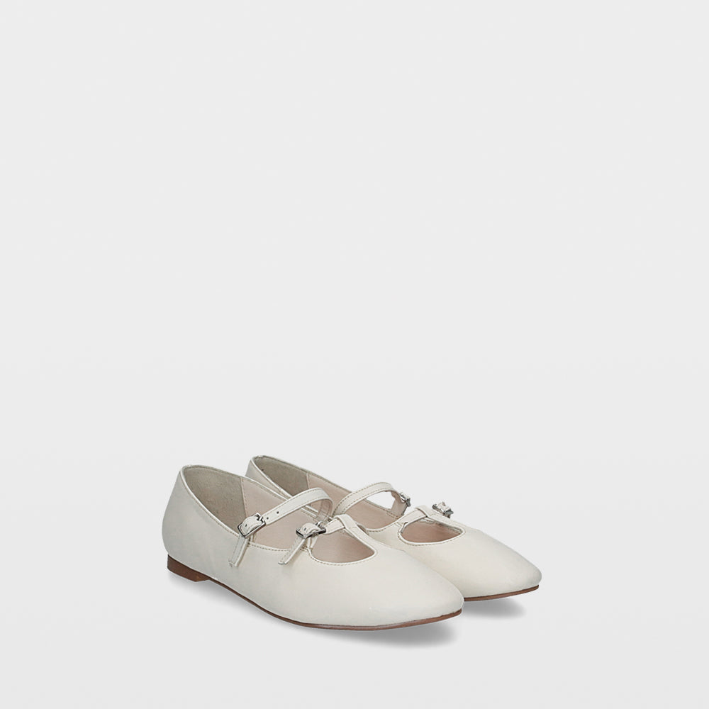 Essentials by Ulanka Telsa - Flat shoes