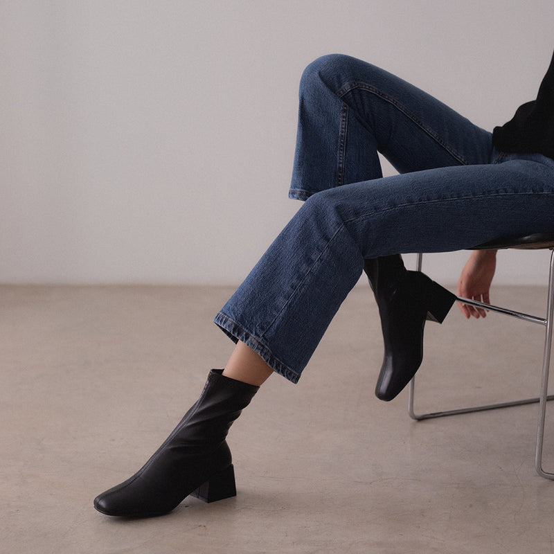 Essentials by Ulanka Zaura - Heeled ankle boot