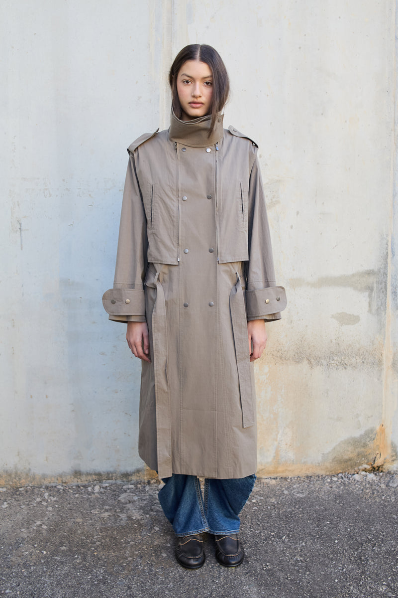 Trench coat with convertible top panel - Mawi