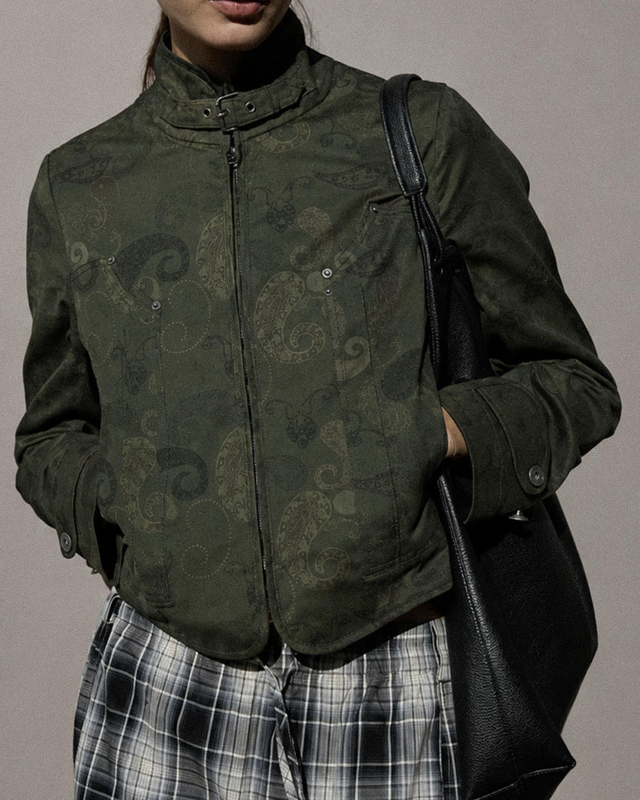 Chaqueta cachemira utilitaria con ajustes de hebilla - Luz