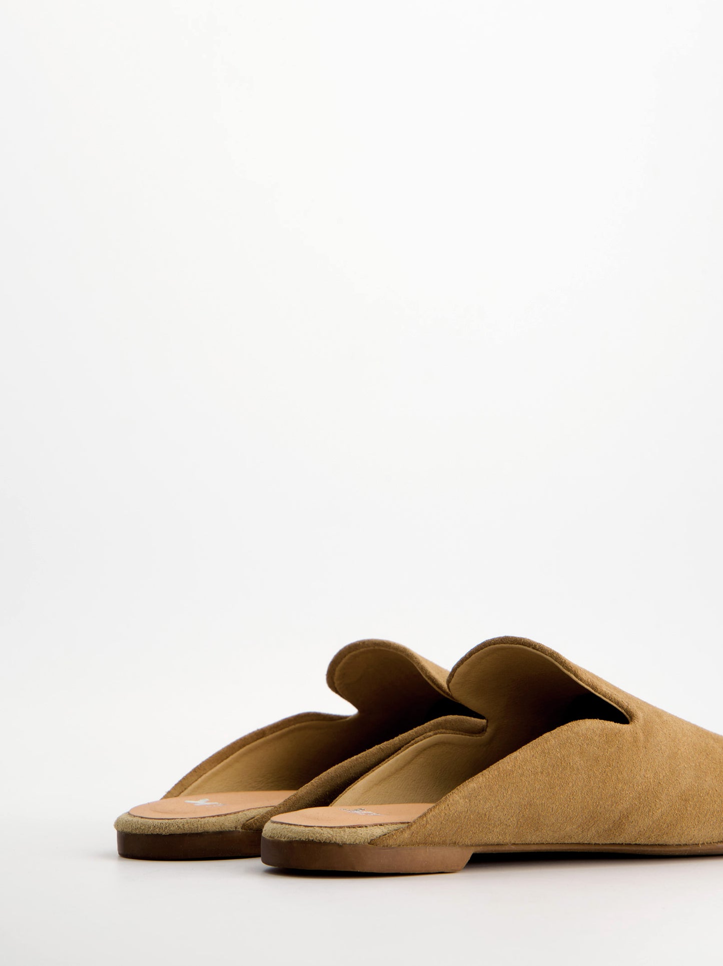 Mules planos de ante - Rakesh