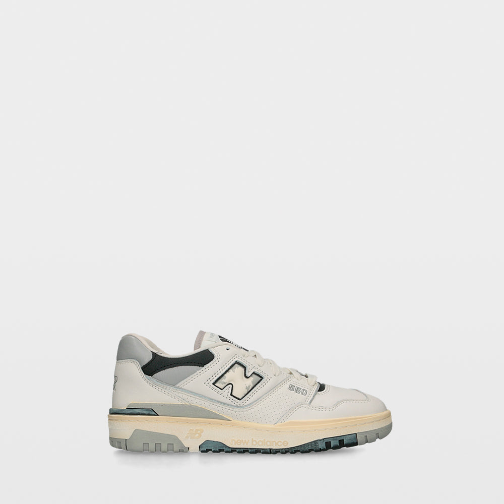 New Balance 550 - Distressed Sneakers