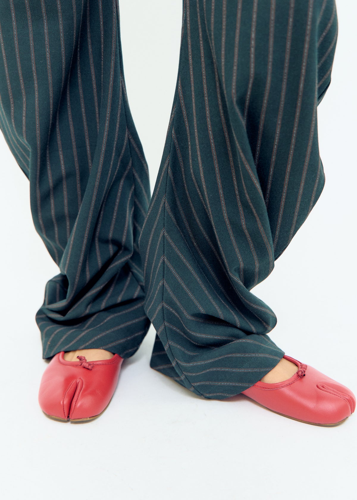 Pantalón de Pinzas Negro con Raya Diplomática - Virginia