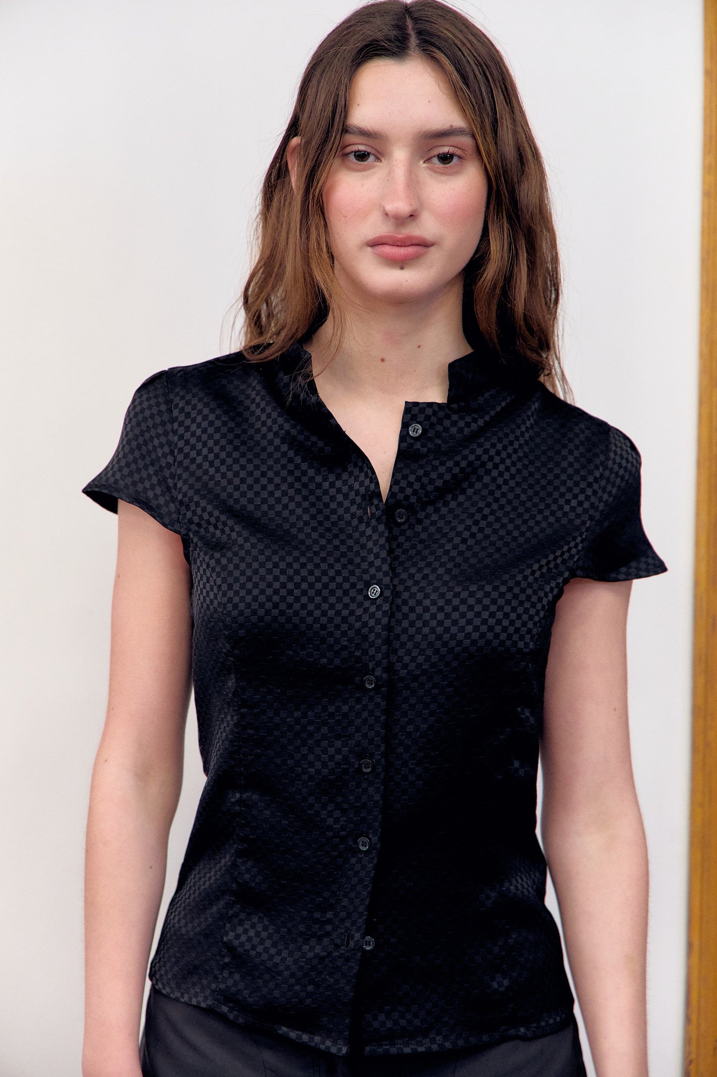 Camisa satinada negra con estampado jacquard - Rin
