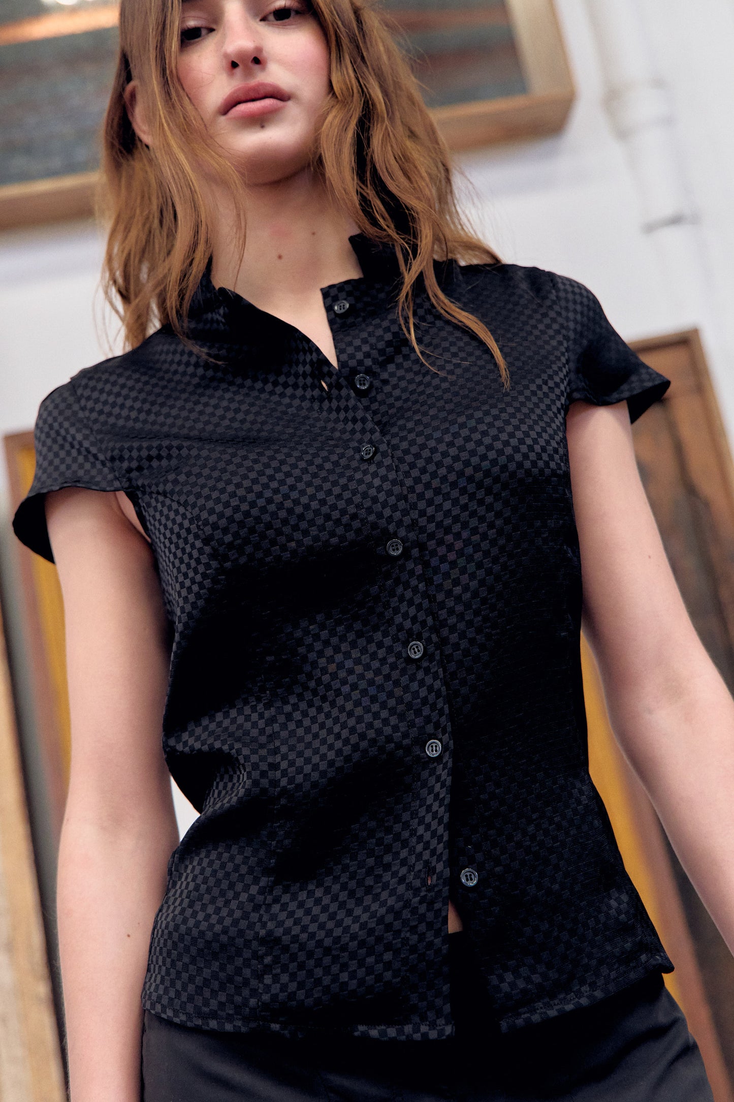 Camisa satinada negra con estampado jacquard - Rin