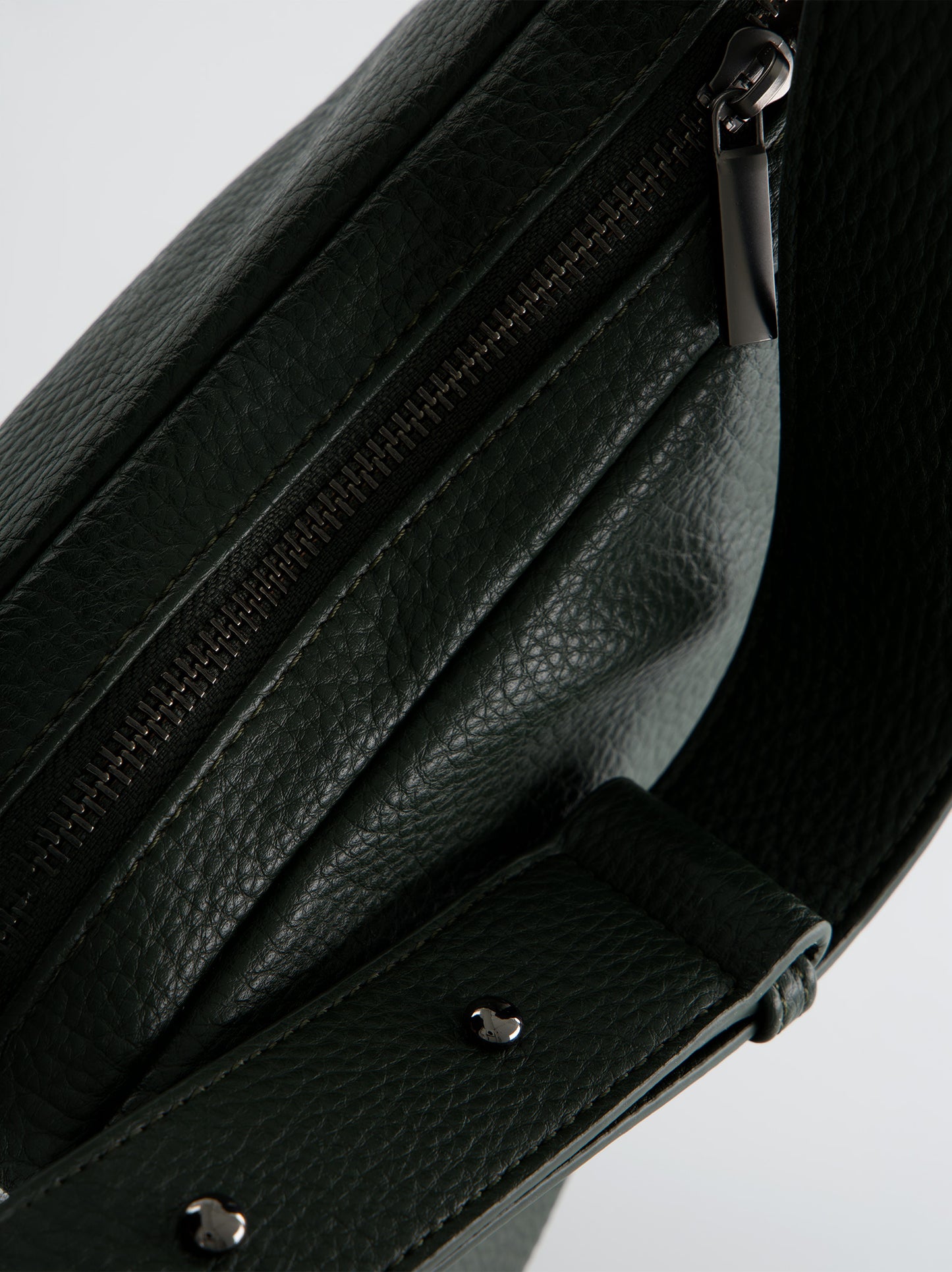 Bolso de Piel Verde Oscuro - Ferita