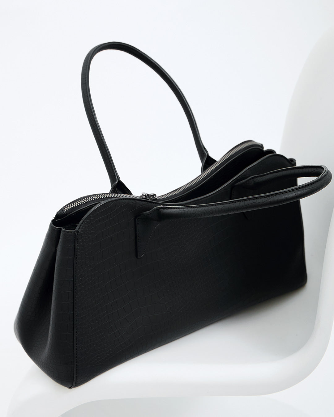Bolso de pìel negro - Nepo
