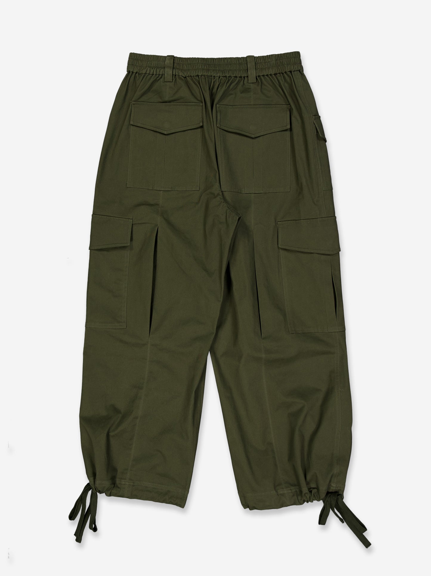 Pantalón cargo verde con bajo ajustable y bolsillos Breeze