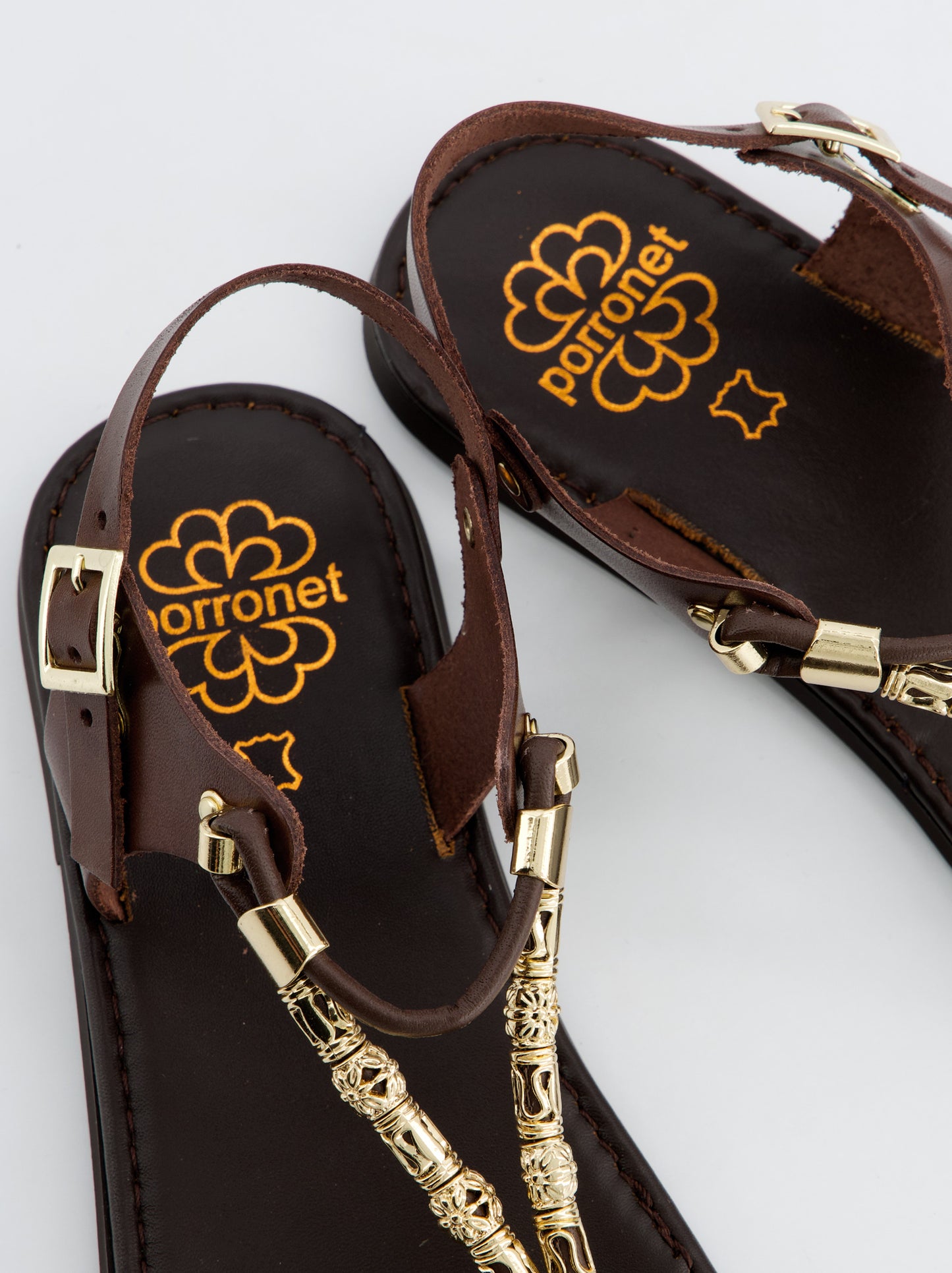 Sandalias De Piel Con Detalle Metálico - Porronet