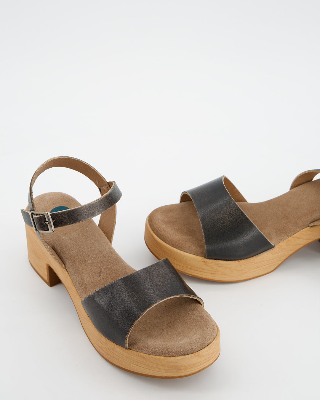 Sandalia De Piel Con Plataforma - Karen