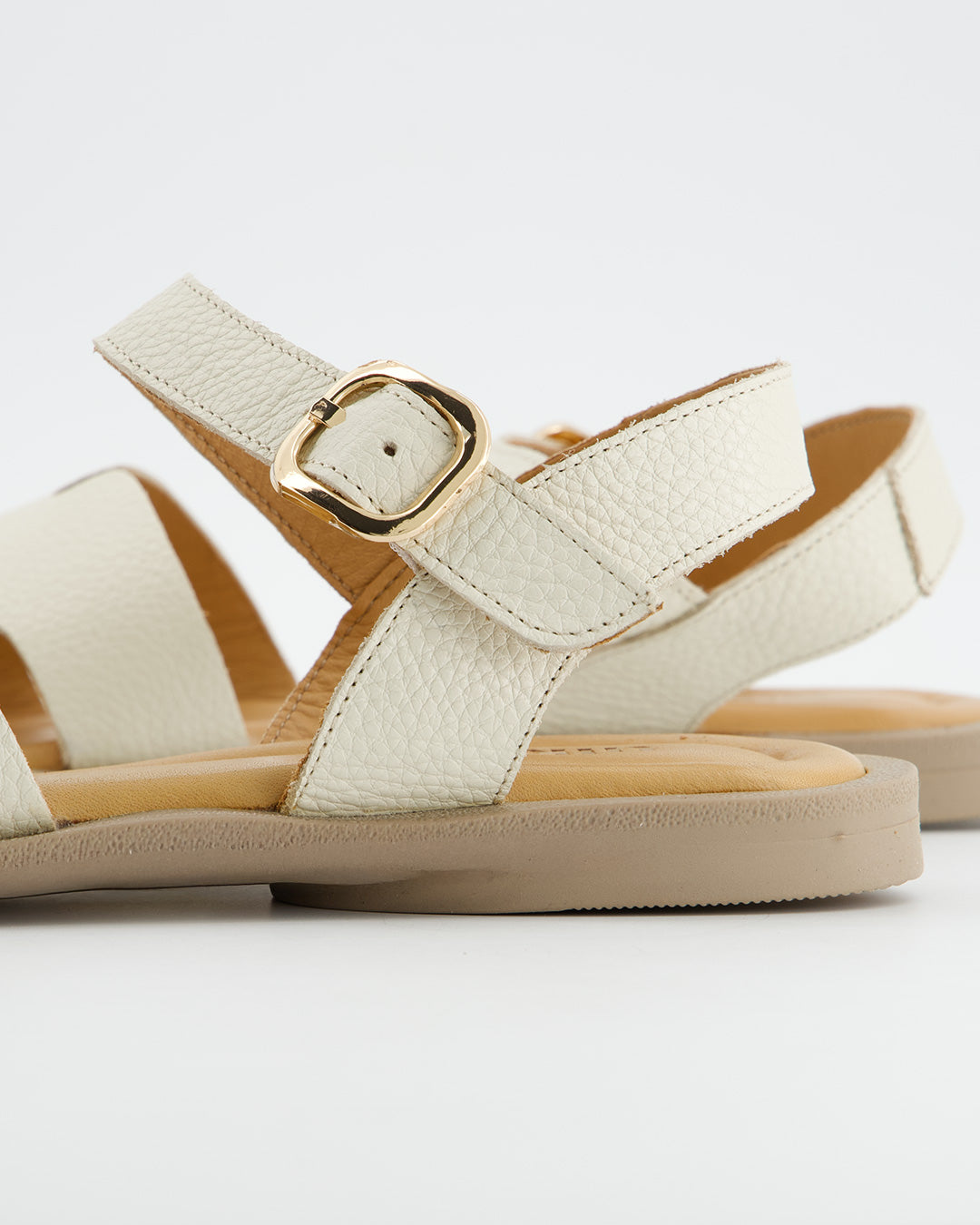 Sandalia Plana Beige - Farel
