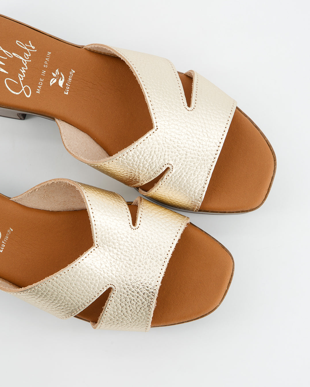 Sandalias Con Plataforma Dorada - Sens