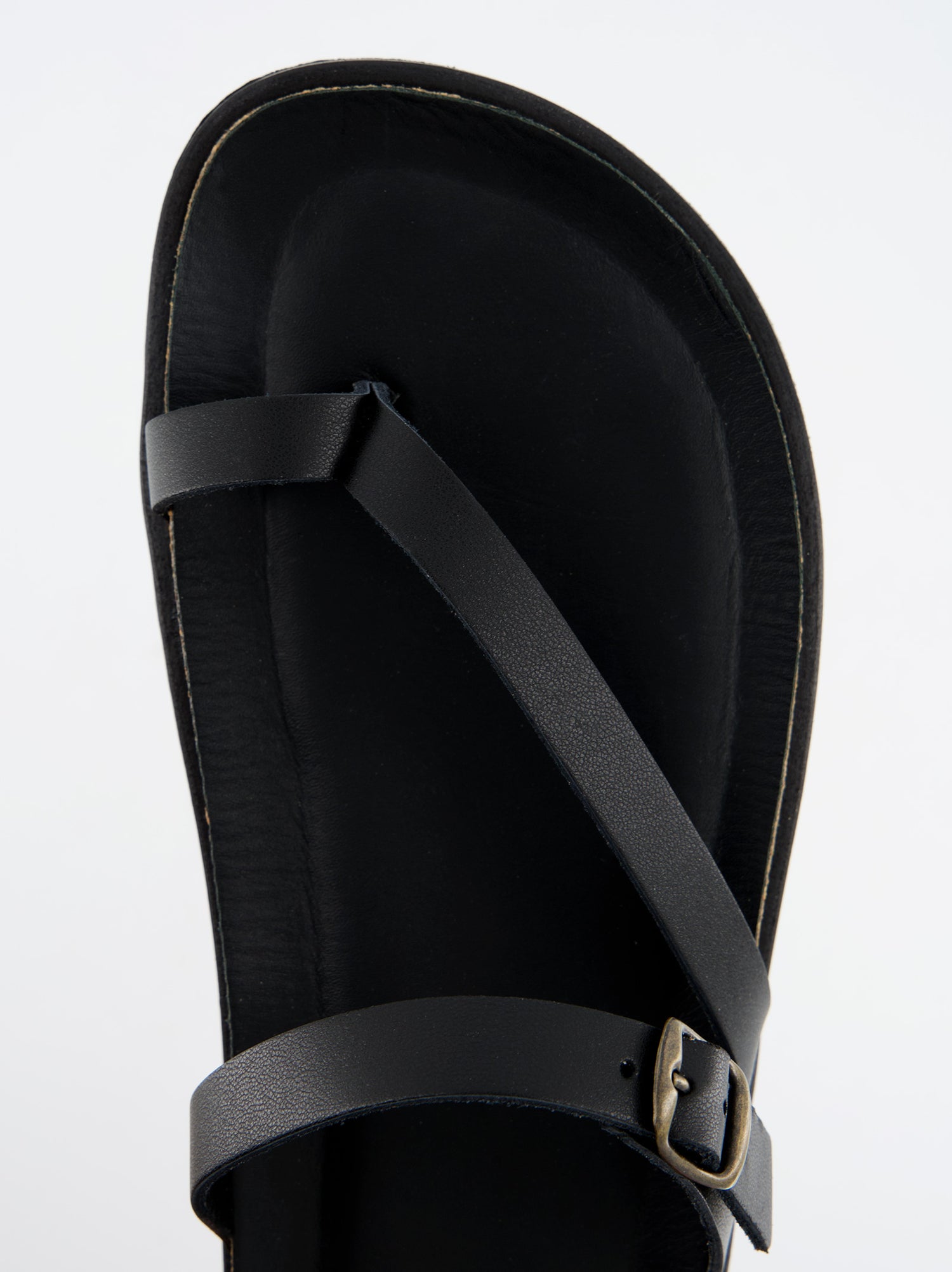Sandalias Planas De Tiras Negras -Karem