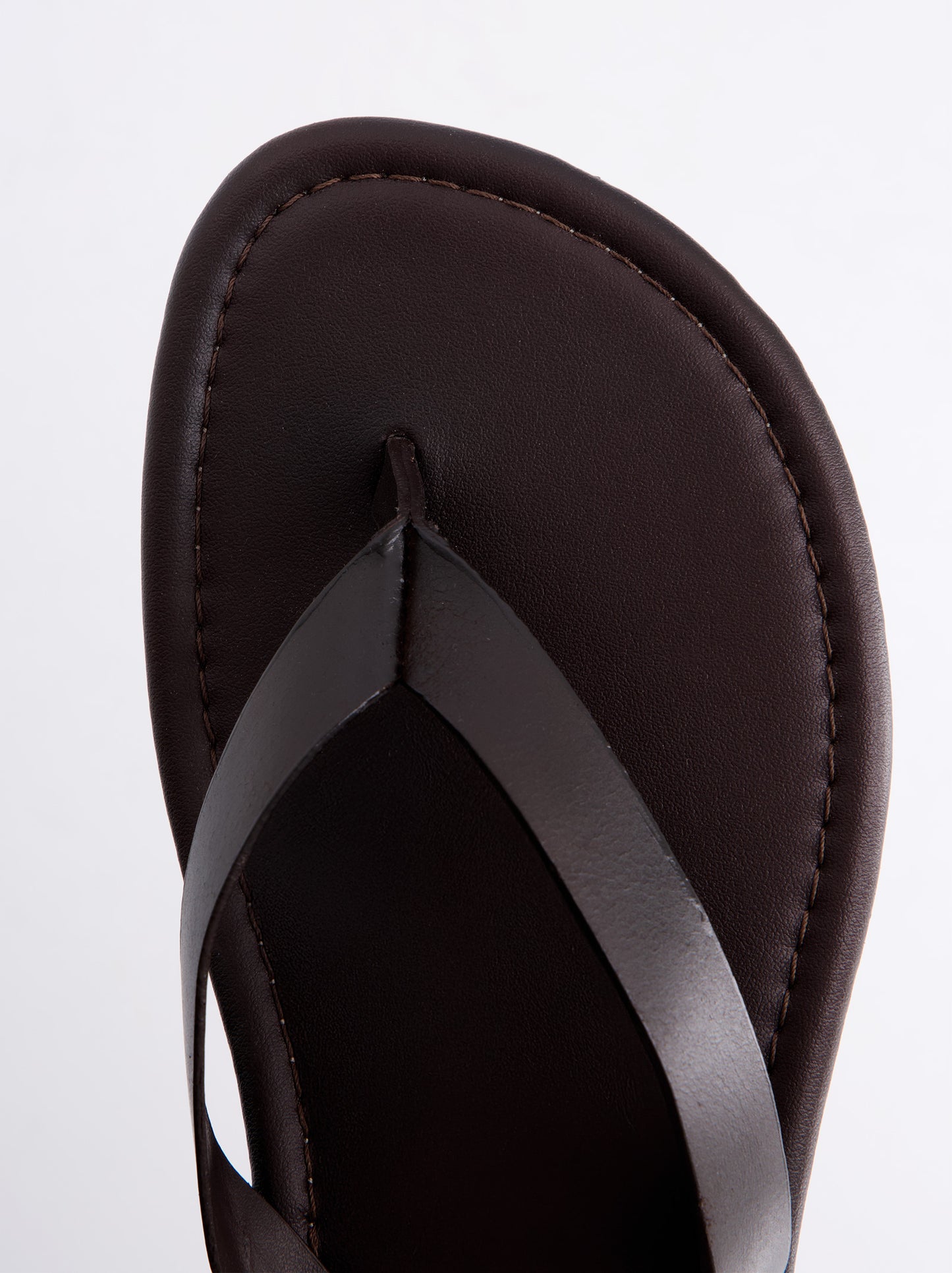 Sandalias Planas Marrones - Saturno