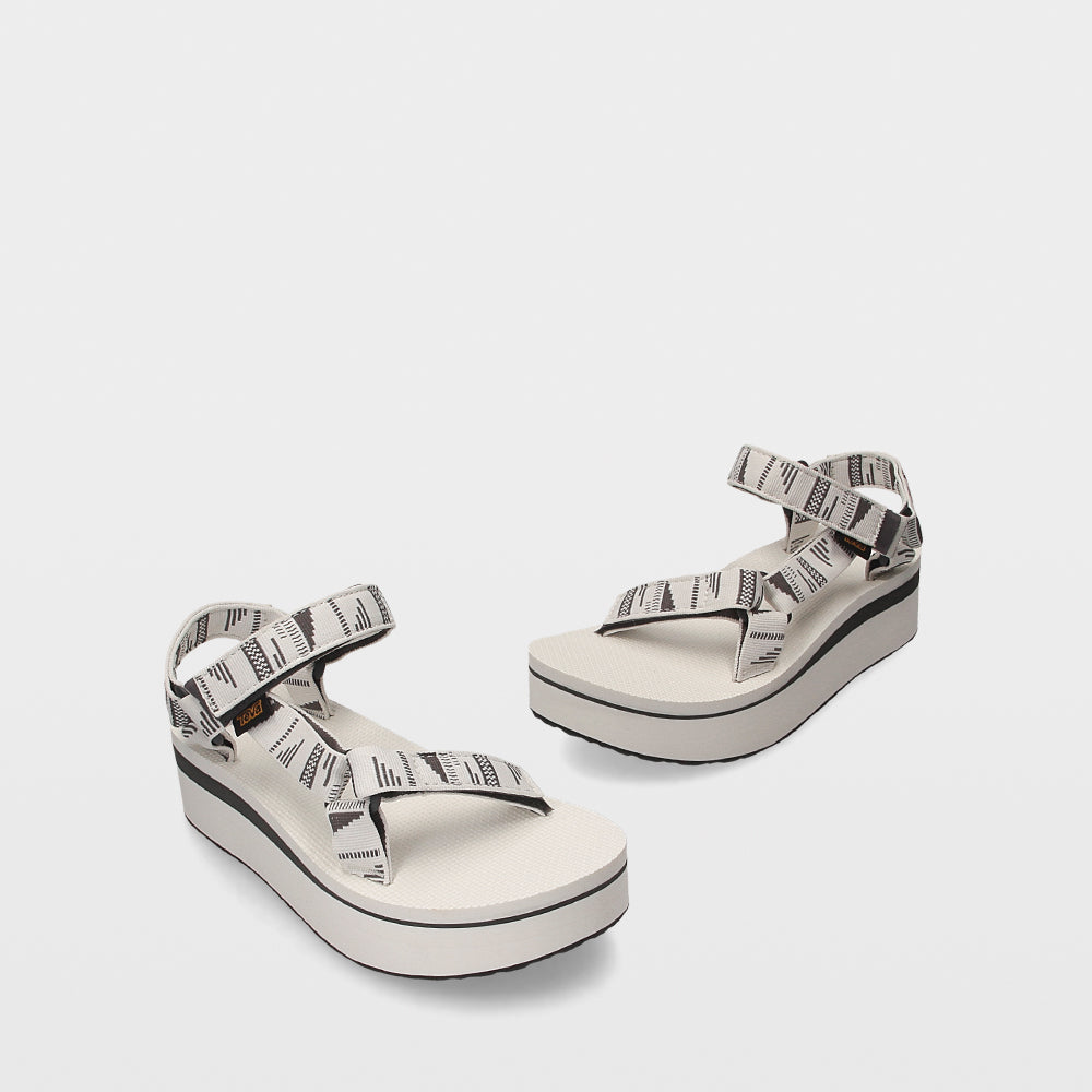 Teva Flatform Universal Sandals