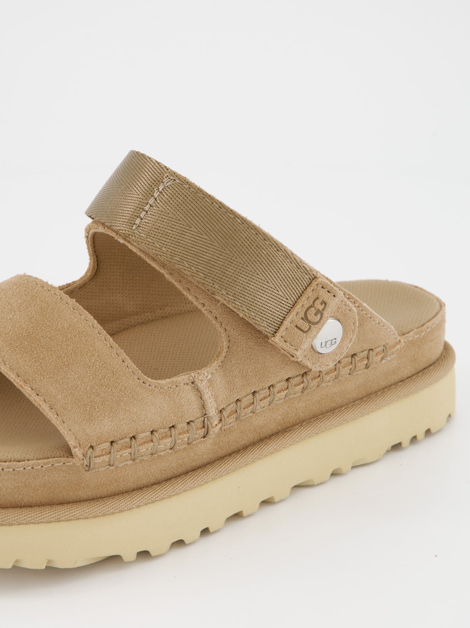 Sandalias UGG de ante con plataforma