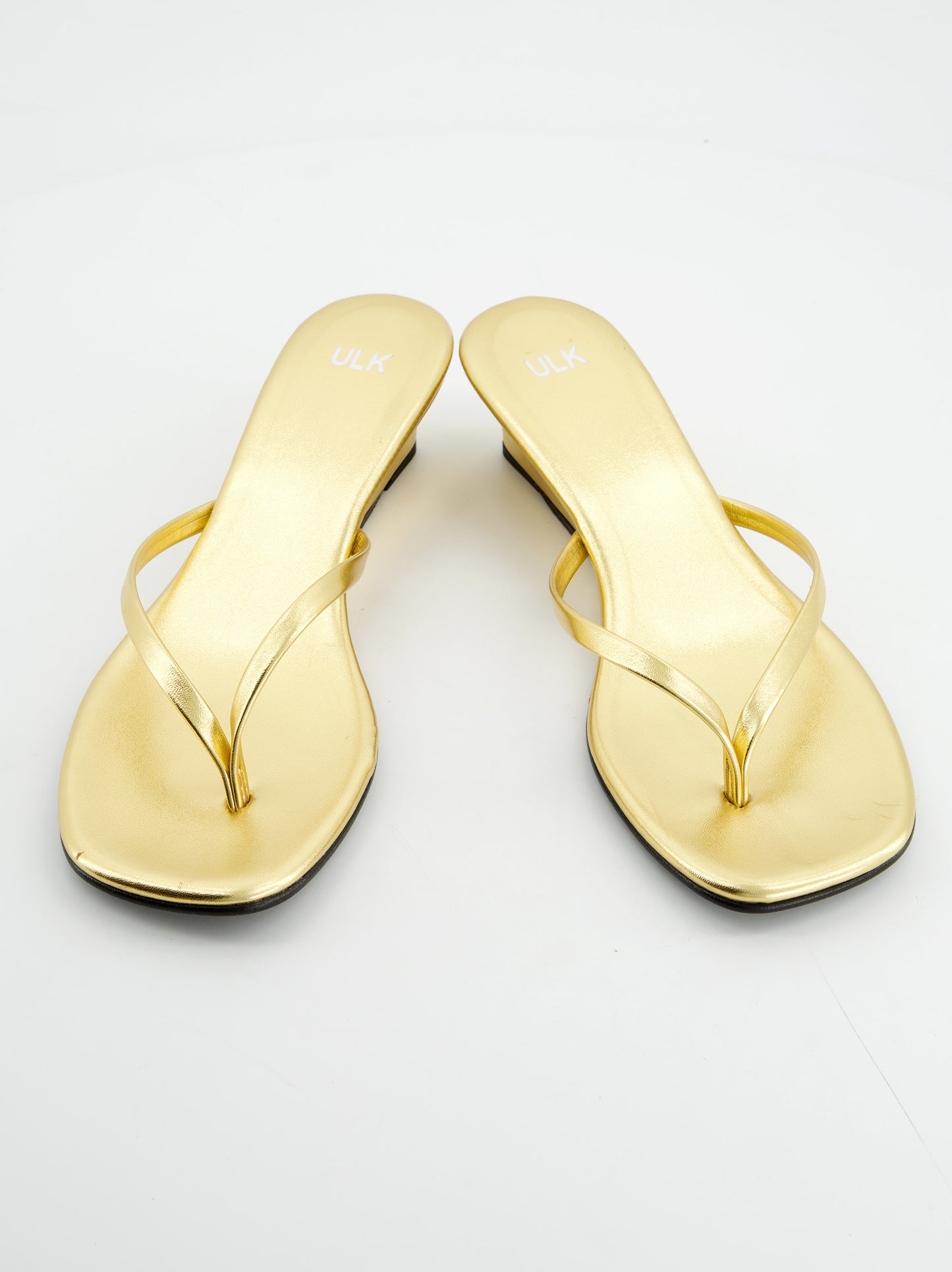 Sandalias de cuña acabado oro - Siete