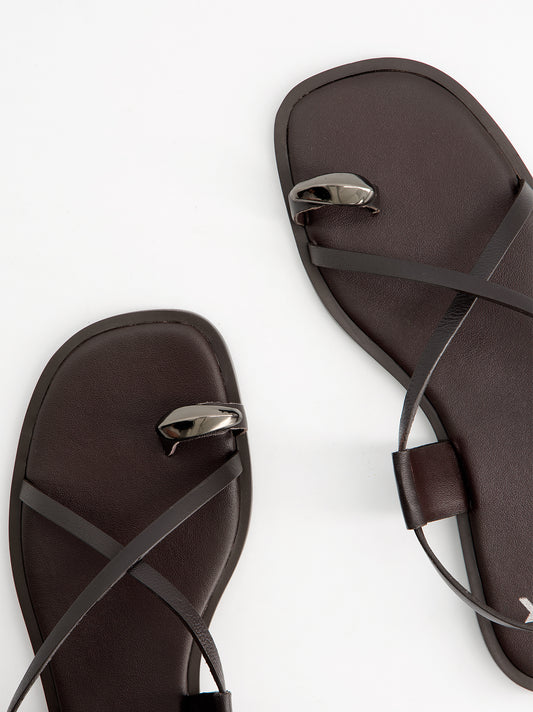 Sandalias de tiras en piel - Ossy