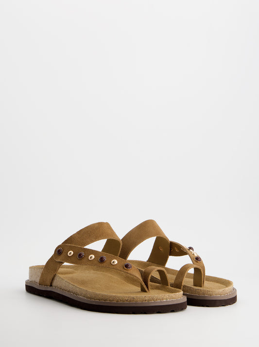 Sandalias en ante con detalles ornamentales - Kaia