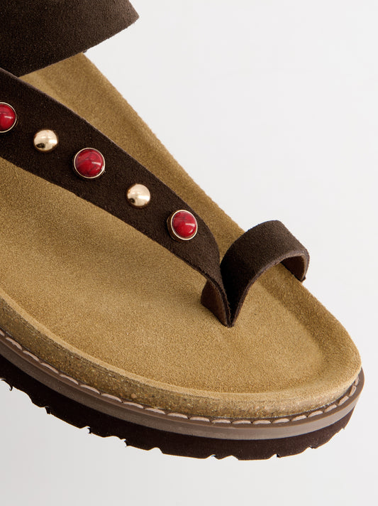 Sandalias en ante con detalles ornamentales - Kaia