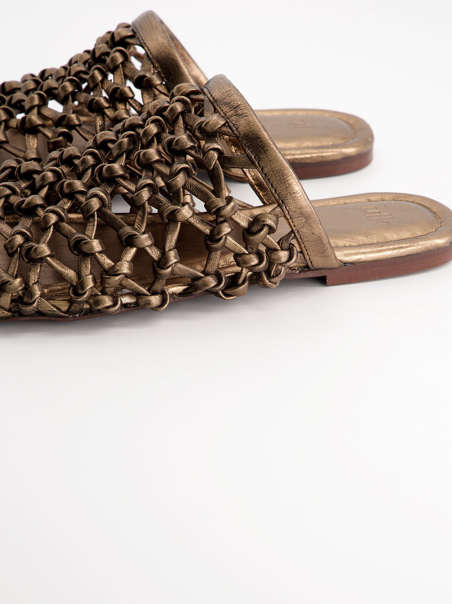 Sandalias mule trenzadas efecto bronce - Siena