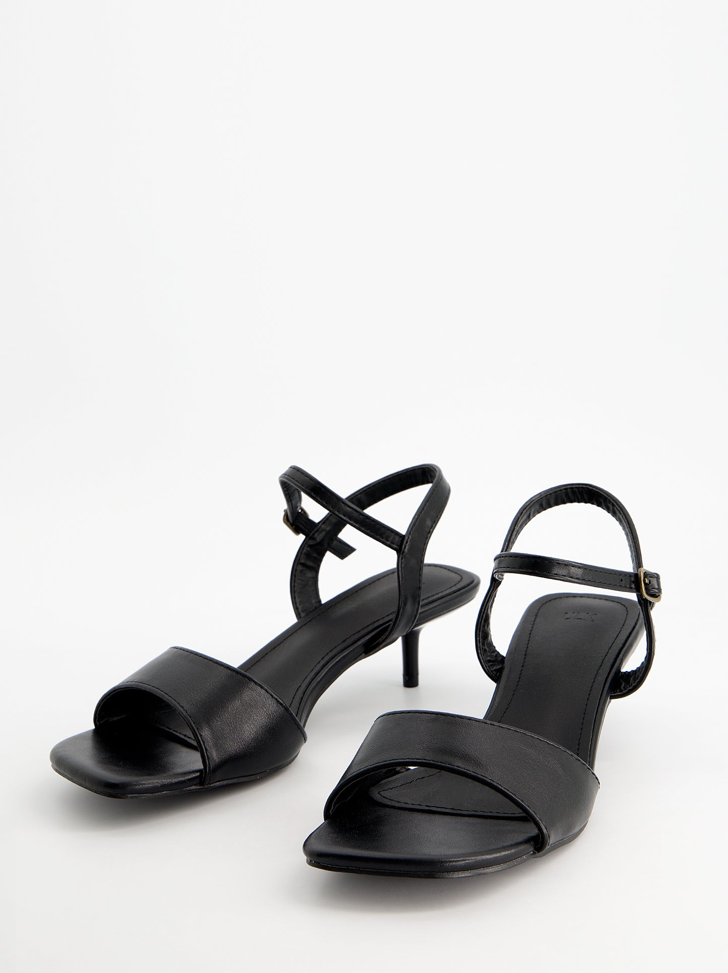 Sandalias negras tacón bajo - Partty
