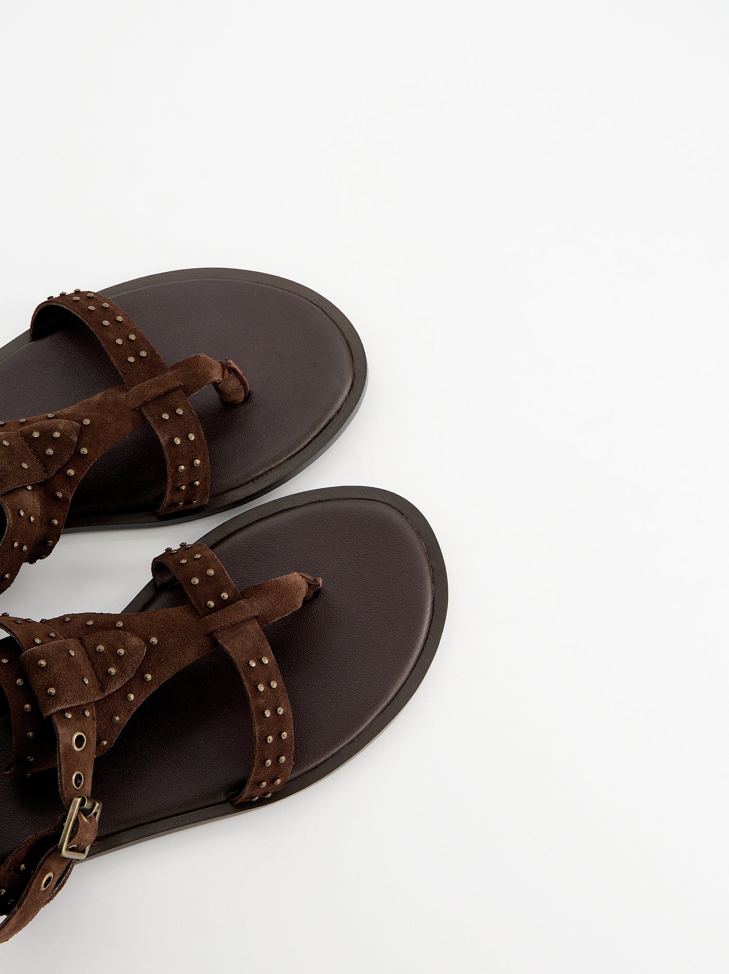 Sandalias planas de ante con tachas - Tine