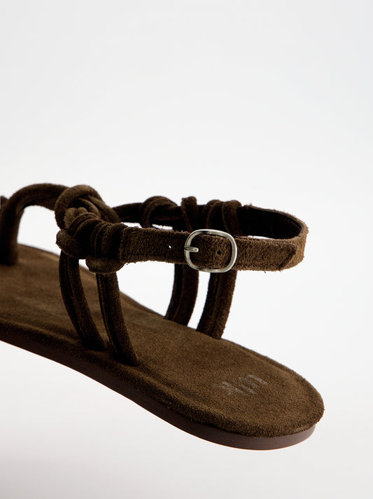 Sandalias planas en ante trenzado - Parana