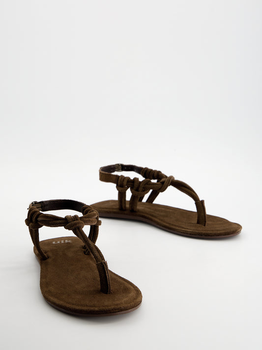 Sandalias planas en ante trenzado - Parana