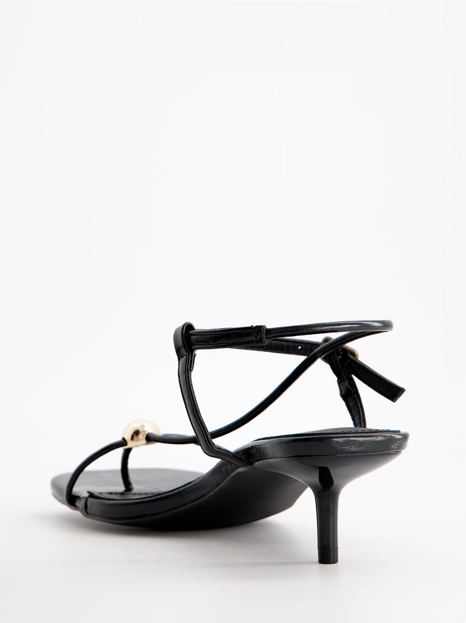Sandalias tiras finas tacón bajo - Bolly