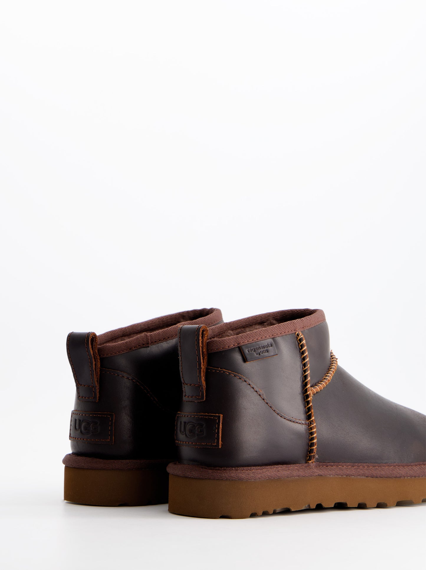 UGG Classic Ultra Mini Leather Regenerate - Leather ankle boots with inner lining