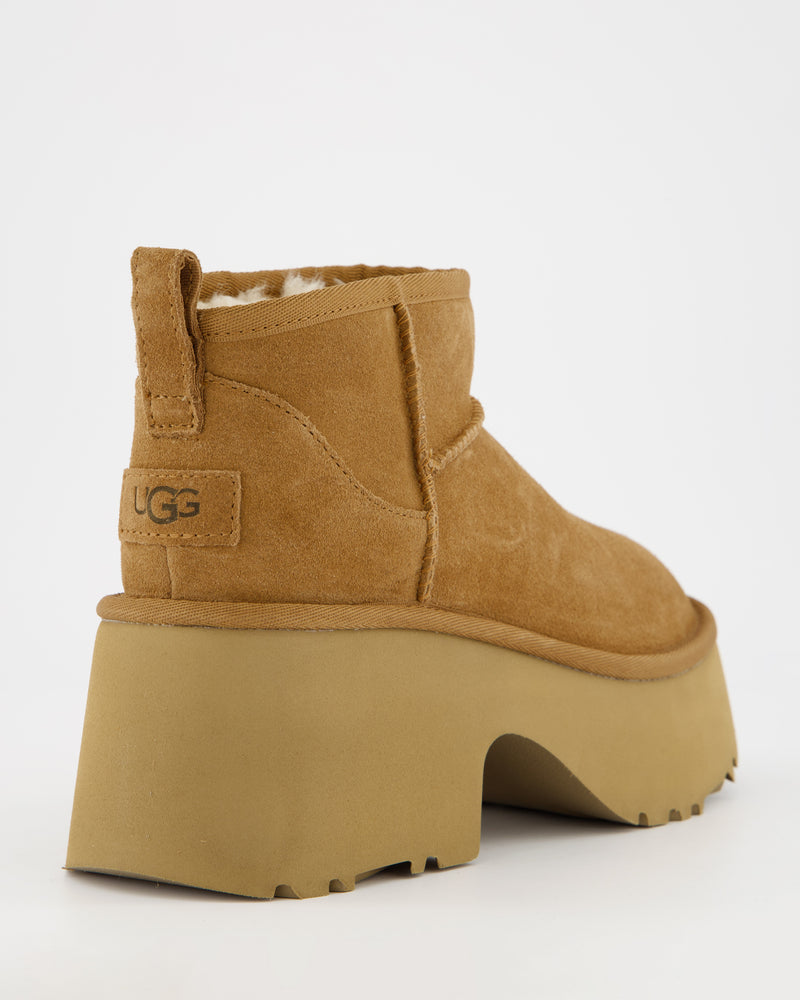 UGG Classic Ultra Mini New Heights - Botines de tacón