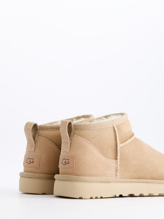 UGG Ultra - Botines de ante