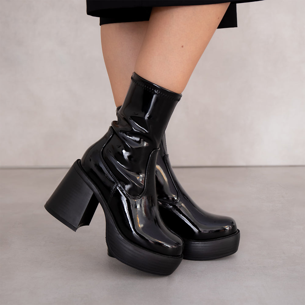 Ulanka Crush Balto - Heeled Ankle Boots