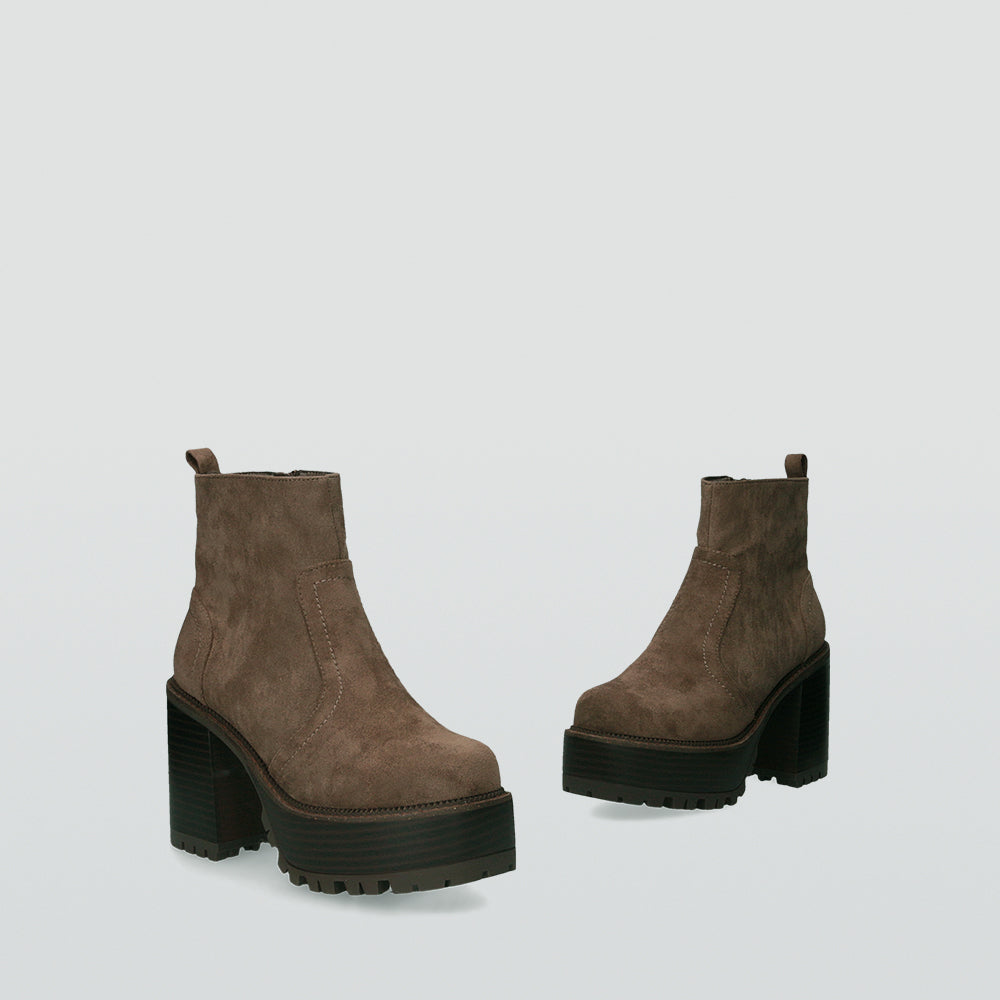 Ulanka Crush Braty Heeled Bootie