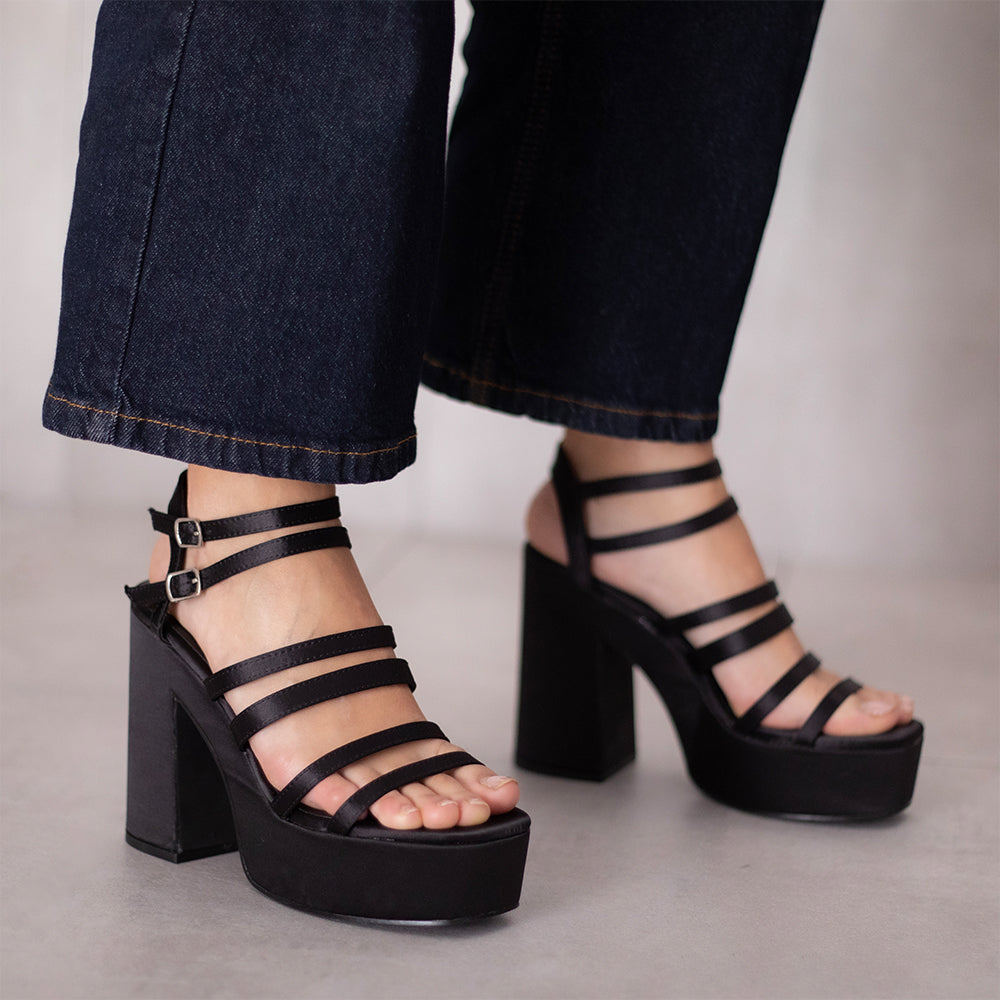 Ulanka Crush Capri - Sandals