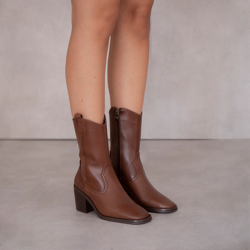 Ulanka Essentials Nery - Cowboy Ankle Boots