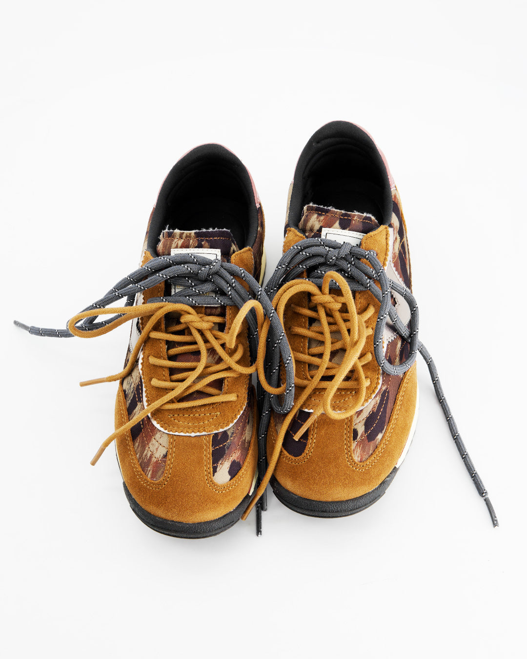 Zapatillas Retro Mostaza - Victoria